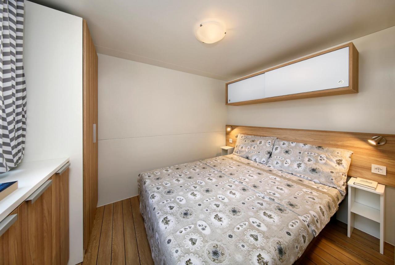 Albatross Mobile Homes On Camping San Francesco ดูนาเวร์เด ภายนอก รูปภาพ