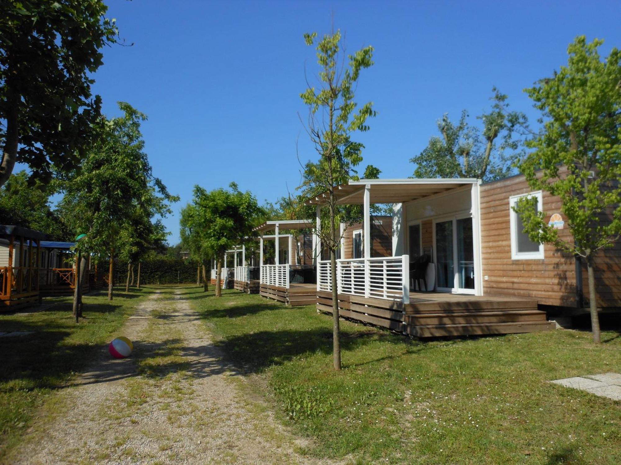 Albatross Mobile Homes On Camping San Francesco ดูนาเวร์เด ภายนอก รูปภาพ
